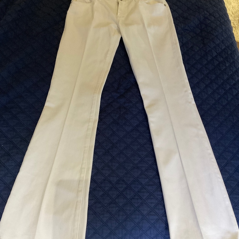 Rock & Republic white wide bottom jeans size 30